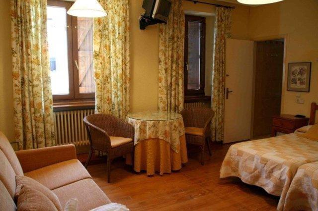 Hostal Casa Sario Jaurrieta Quarto foto